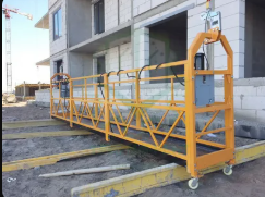 Facade platform system installed on a tall building